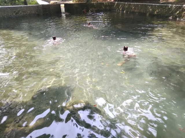 Sumber Ngadiloyo Ngadiluwih