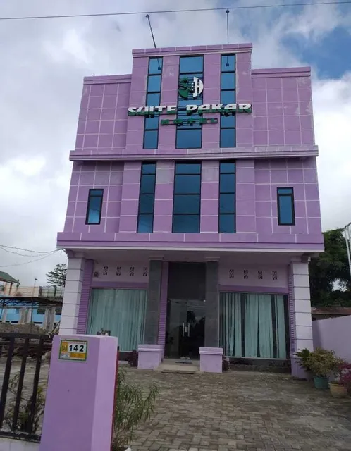 Suite Pakar Hotel