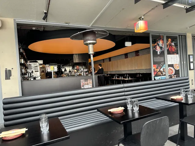 The Deck Cafe Restaurant & Bar