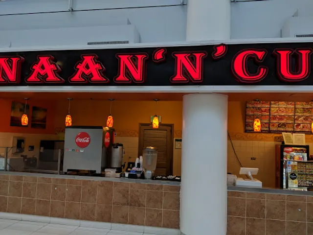 Naan 'N' Curry