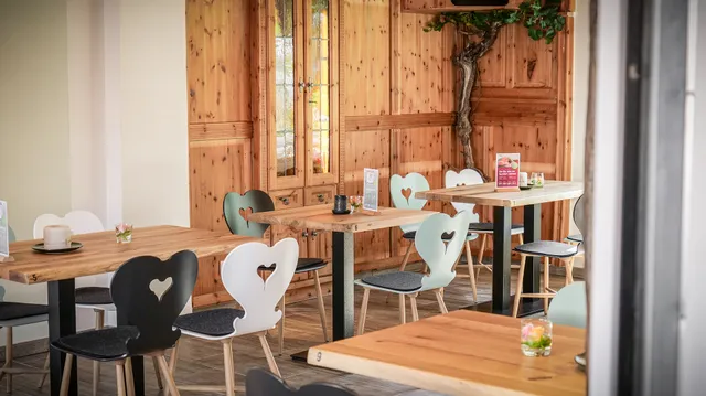 Schwan Bauernhofcafé