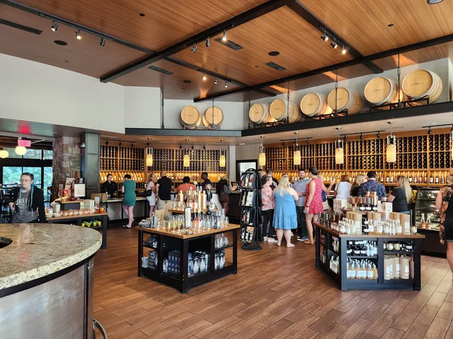 Cooper’s Hawk Winery & Restaurant