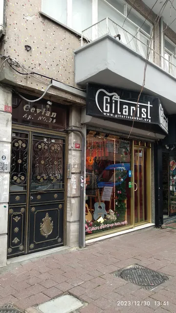 GRATİS FATİH ÇAPA CD