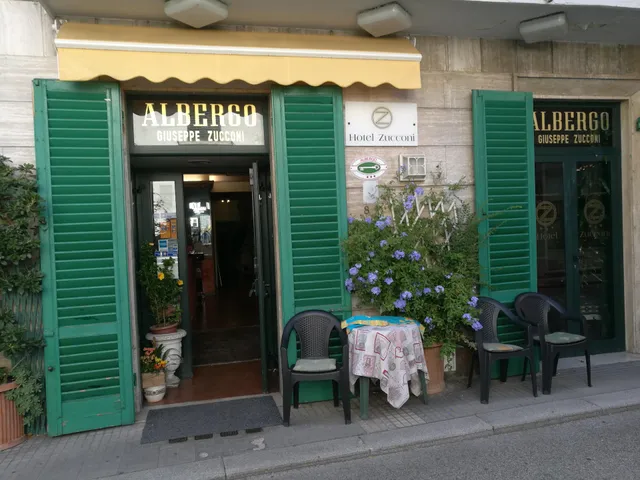 Hotel Zucconi
