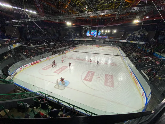 Patinoire de Mériadeck
