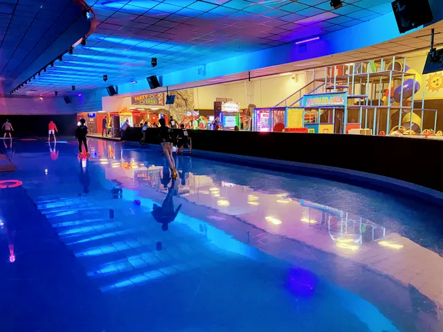 Fun Zone Skate Center