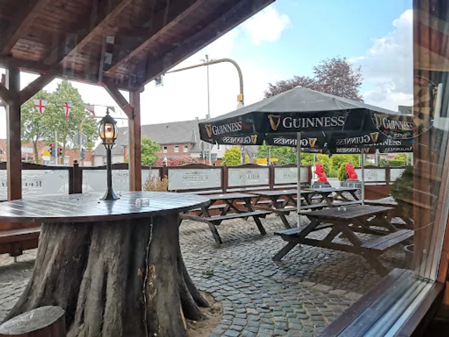 English Pub The Red Lion