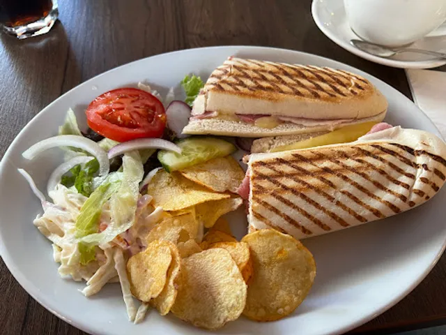 L'oliveta Restaurant