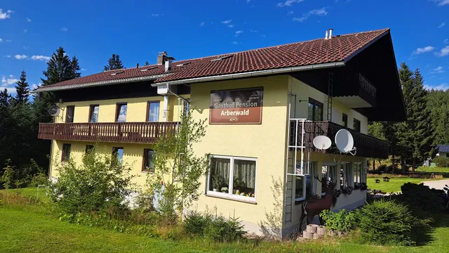 Woodpecker House-Pension Arberwald