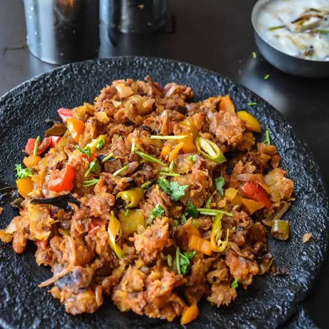 MARUNAADAN THATTUKADA