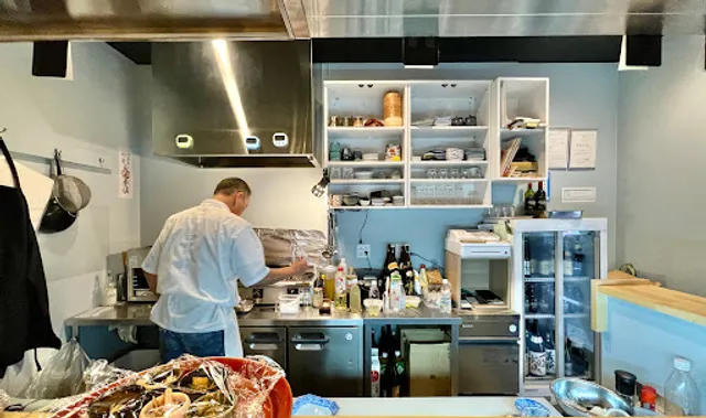 立呑 寅や (立呑 小寅)