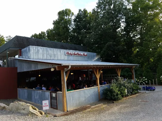 Rocky’s Hot Chicken Shack Arden