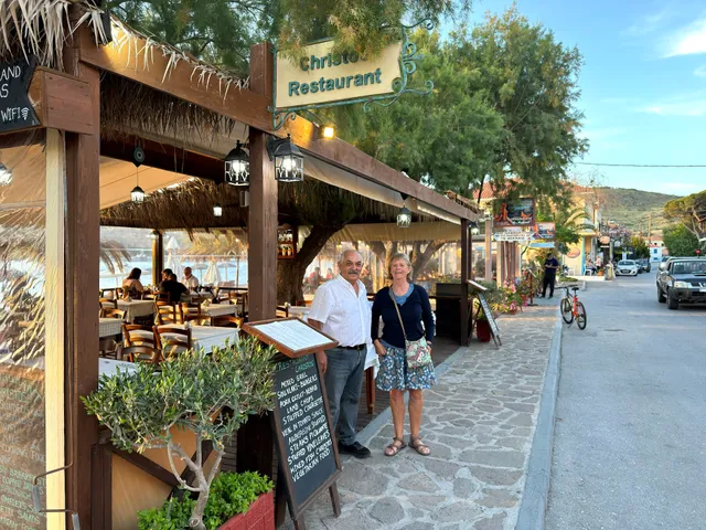 Ο ΧΡΗΣΤΟΣ Cafe - Breakfast - Fish Tavern - Grill