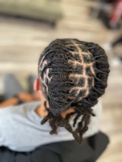 Twist and Roll by Jas