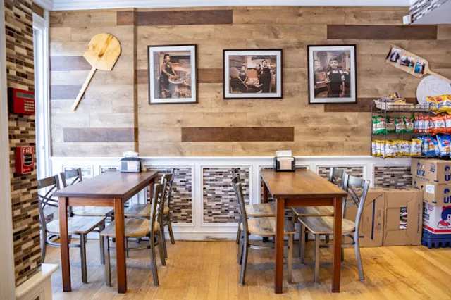 Theo's Pizzeria and Grill