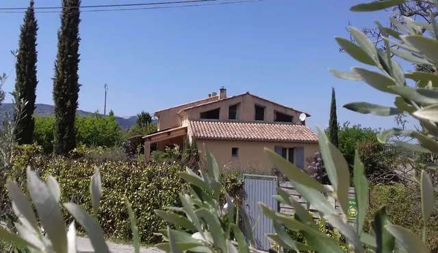 La Villa Champ Signoret. Chambre d'Hôtes de charme. Malaucène