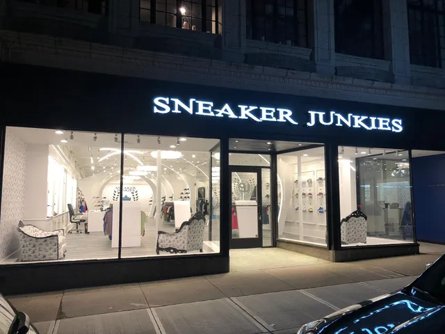 Sneaker Junkies