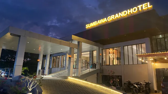 Sumbawa Grand Hotel