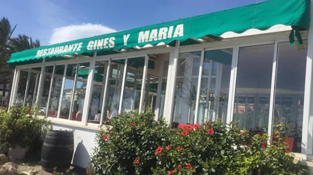Chiringuito Ginés y María