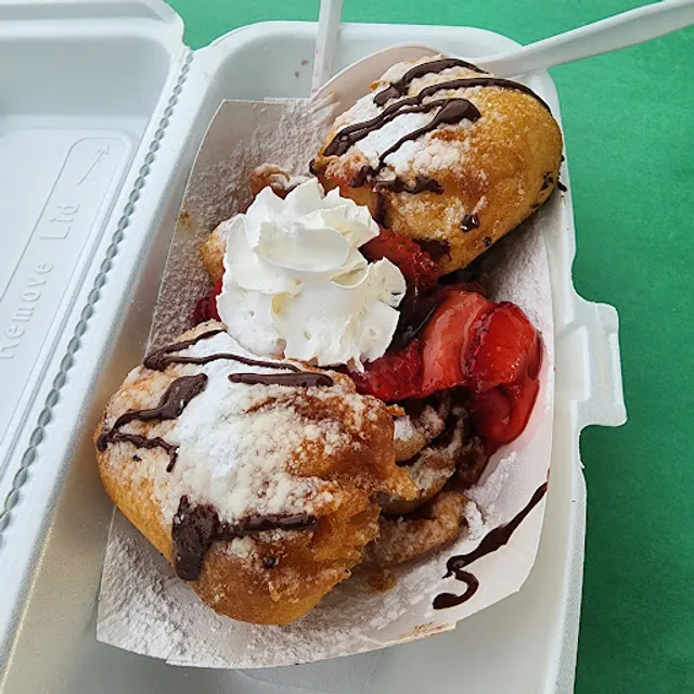 Coco Leché Chocolatier / Ice cream Truck Rentals