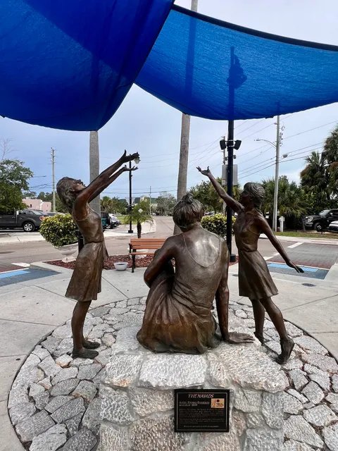Tarpon Springs Sponge Docks Craft Festival