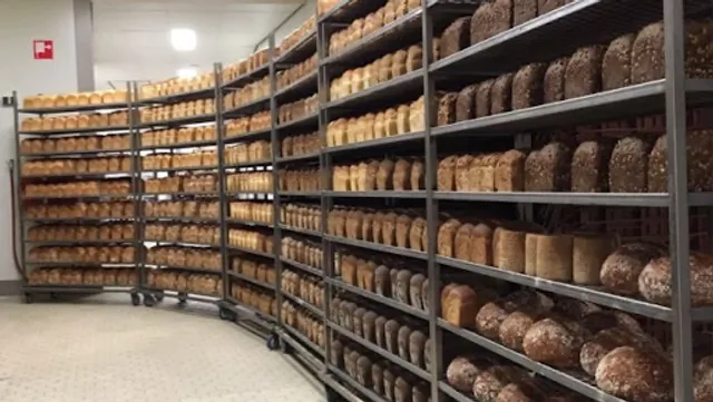 Theo Pastoor, De Echte Bakker