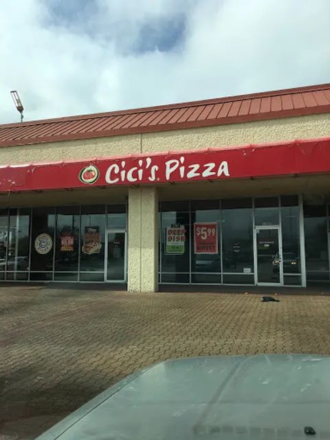 Cicis Pizza