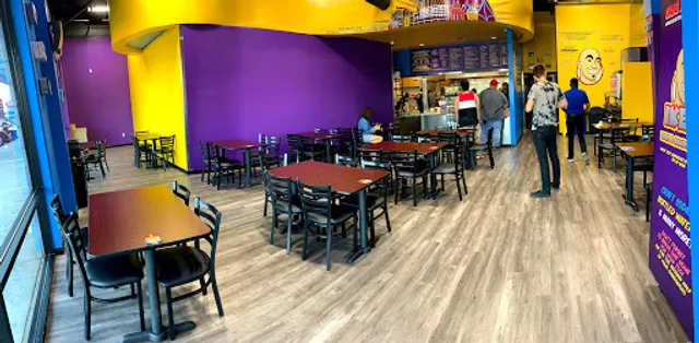 Ike's Love & Sandwiches