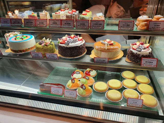 Breadtop Pacific Fair