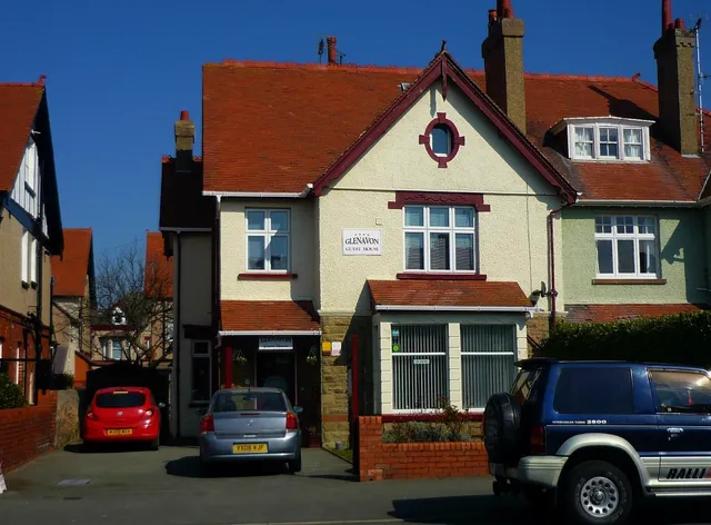 Glenavon Guest House