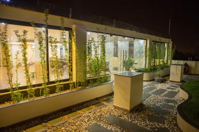 CINDY HOTEL & APARTMENT