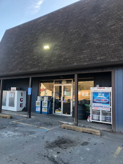 Cogan Station Market