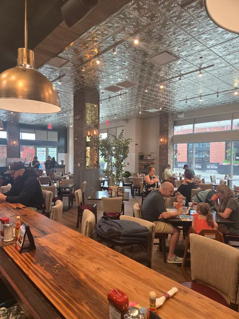 Toast Coffee + Kitchen