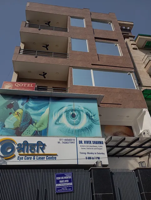 Qotel Comfort Ashok Vihar