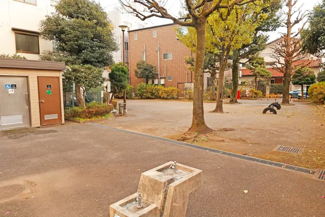 Nakano Kuritsu Araihigashi Park