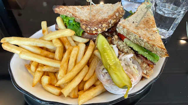 The Johnson Diner • Bar