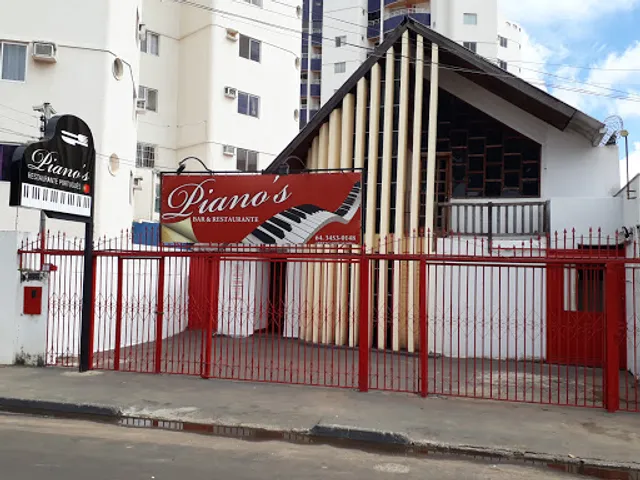 Pianos Bar