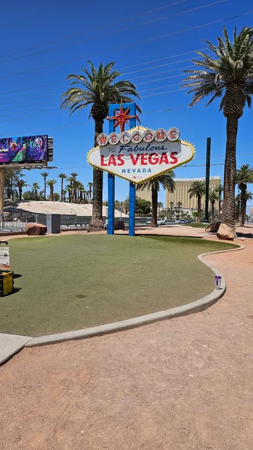 NB Las Vegas at Las Vegas Sign