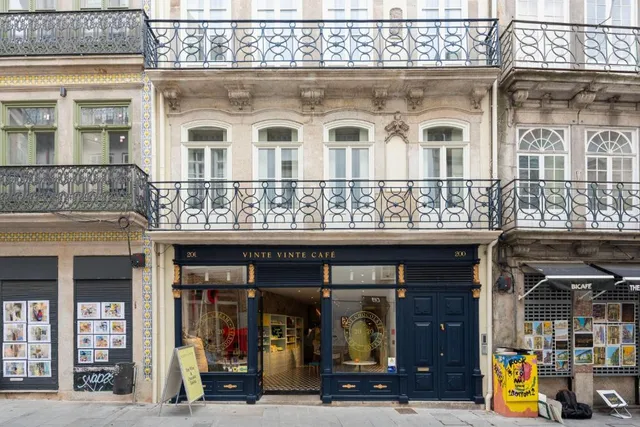 Ando Living - Flores Townhouse