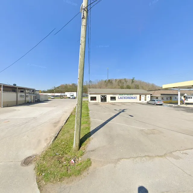 Tara's Skyway Laundromat