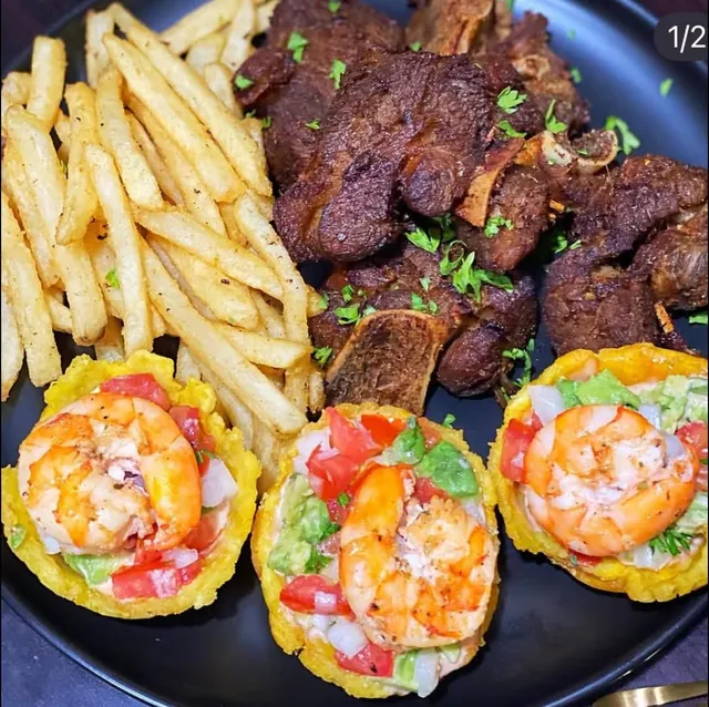 Farmsfoodys Caribbean Restaurant