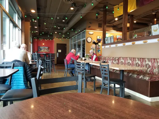 Bakery By The Lake At Parkside