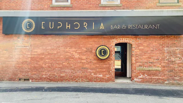 Euphoria Bar & Restaurant