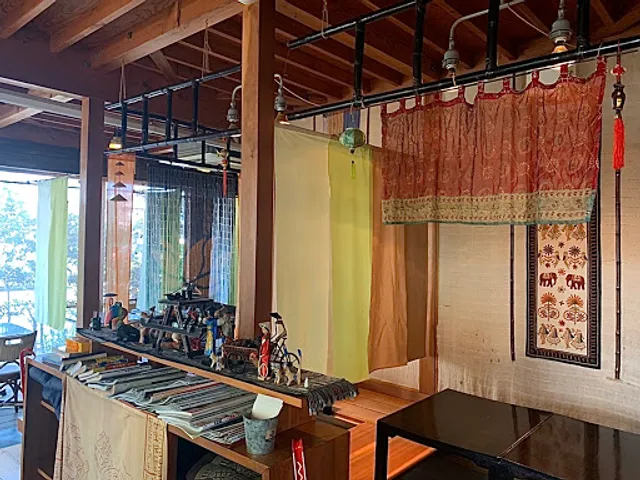 アジア洋食厨房