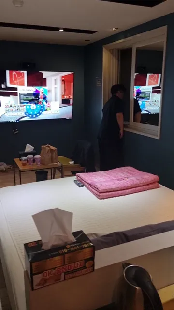 Brown-dot Changwon Myeongseo Convention