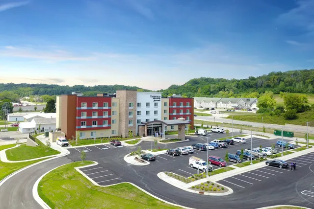 Fairfield by Marriott Inn & Suites Decorah