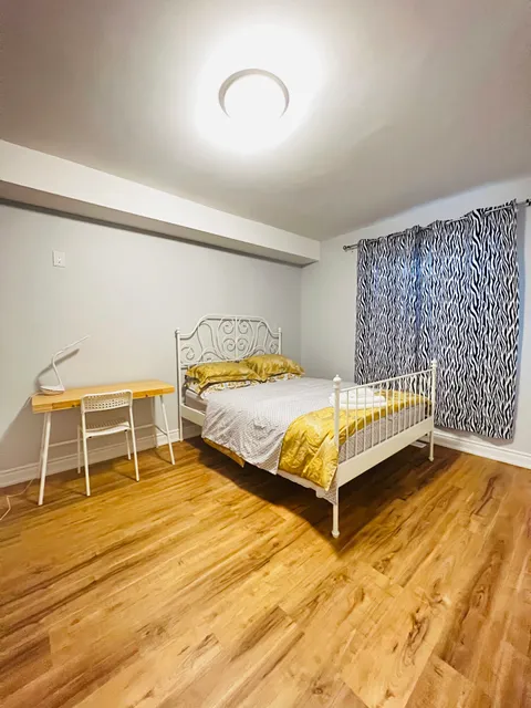 Kensington Market House