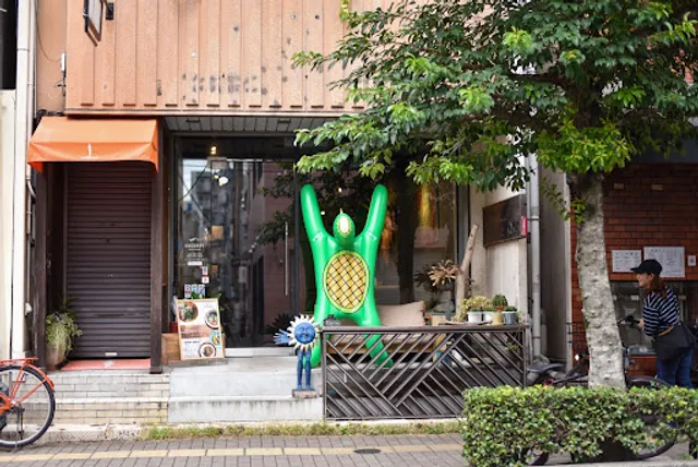 昼はOKCurry夜は多国籍酒場 SPICE KITCHEN