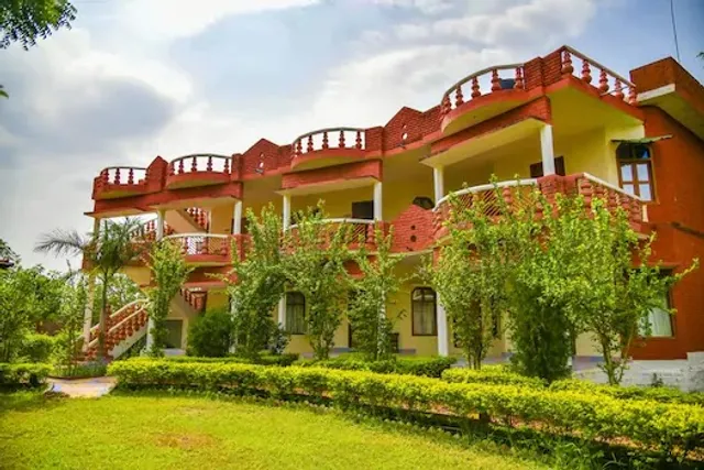 Shri Krishna Jungle Resort