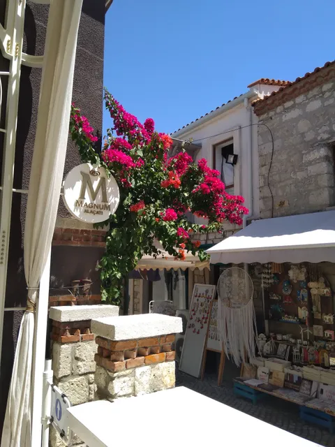 Magnum Store Alaçatı